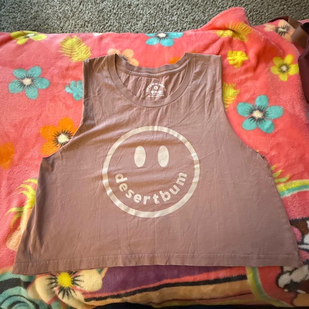 Women’s Mauve Crop Top Size Large
